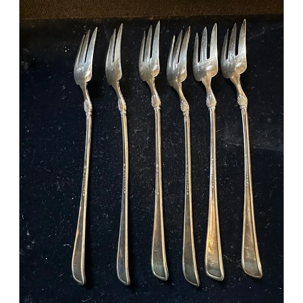 6 Antique Towle S.P. Seafood Cocktail Forks Norwood‎